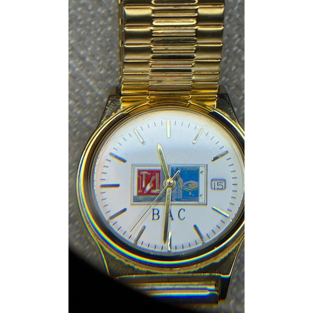American Time Ltd Union Made Gold Tone Watch BAC Logo Expandable Band 3ATM